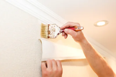 Pose de papier peint à Saint-Éloi — revêtements muraux et toiles de verre